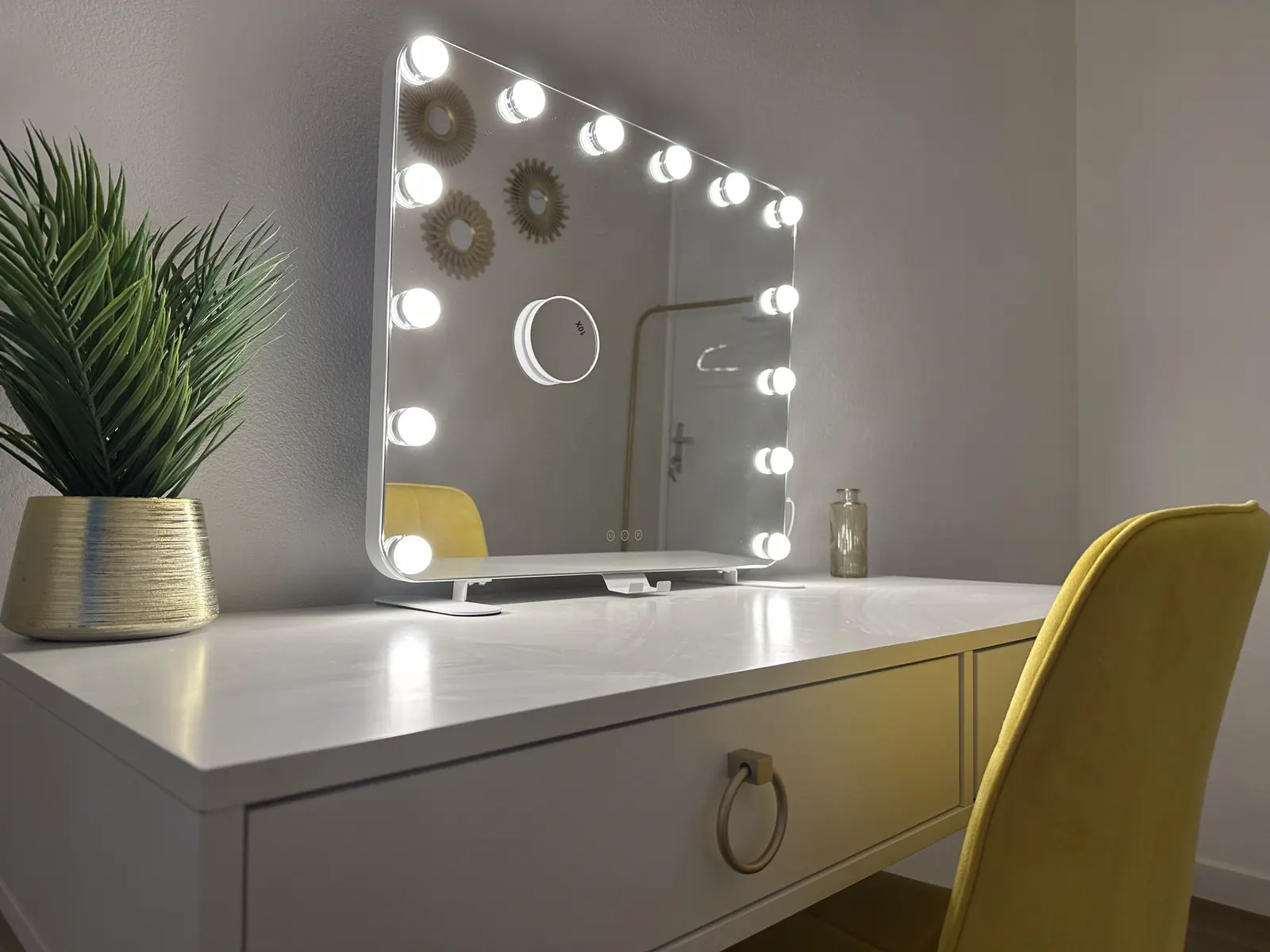 La loge — studio Plato